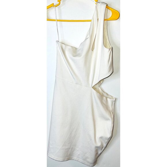 Asymmetrical White H&M Dress With Cut-Out Detail & One Shoulder Design Size 12 - Picture 2 of 4